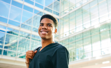 Future doctor Justin Banks had his pick of top colleges, but UIC's one-of-a-kind academic opportunities topped them all.